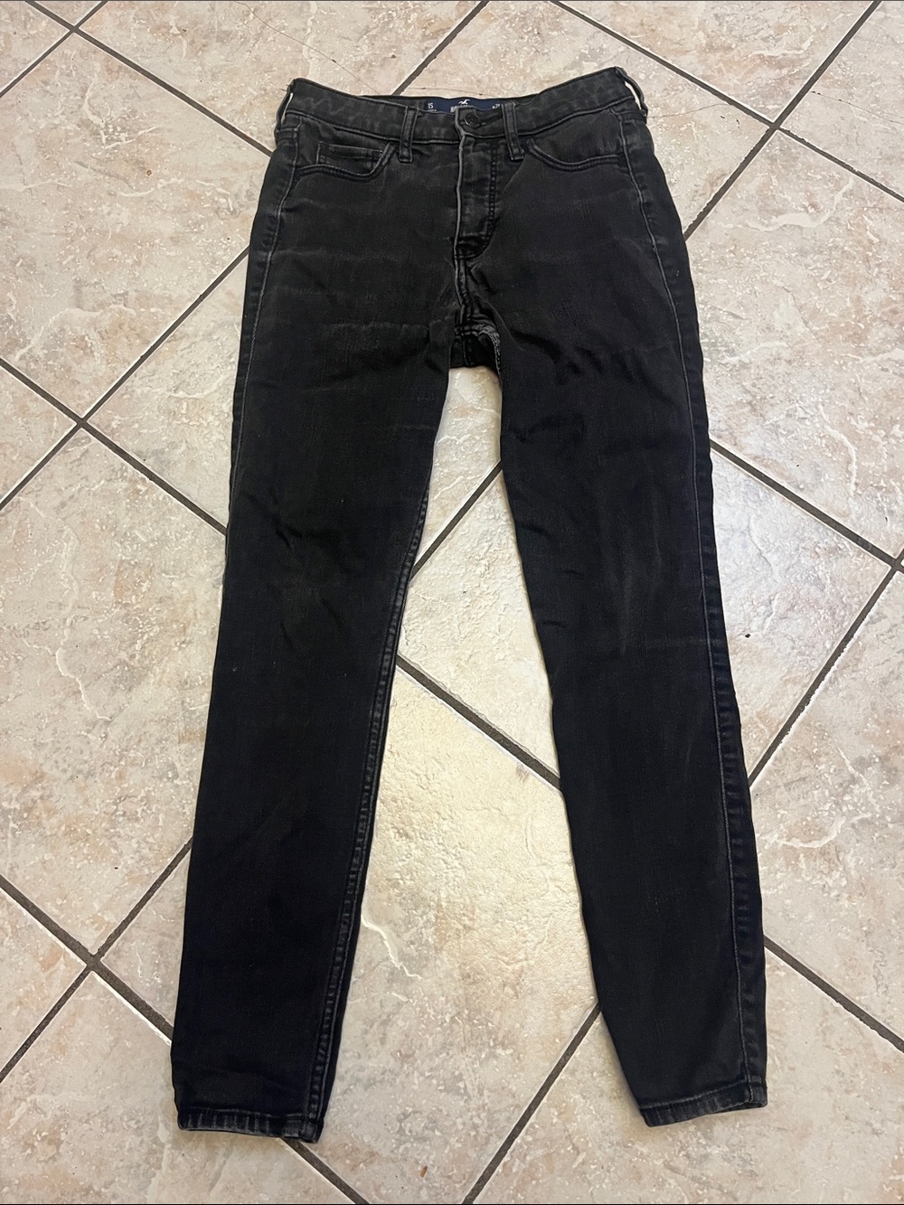 Hollister Black hi rise super Skinny Jeans 25